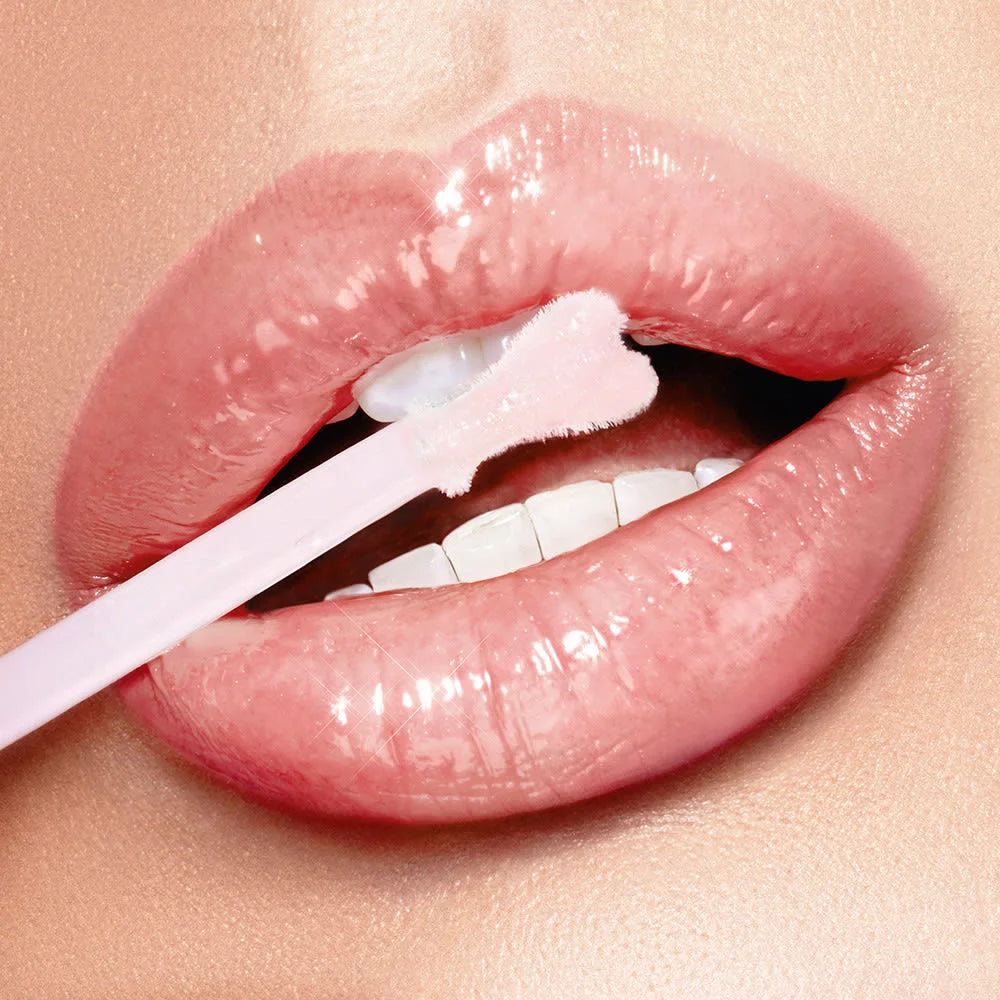 LUCKY LIPS