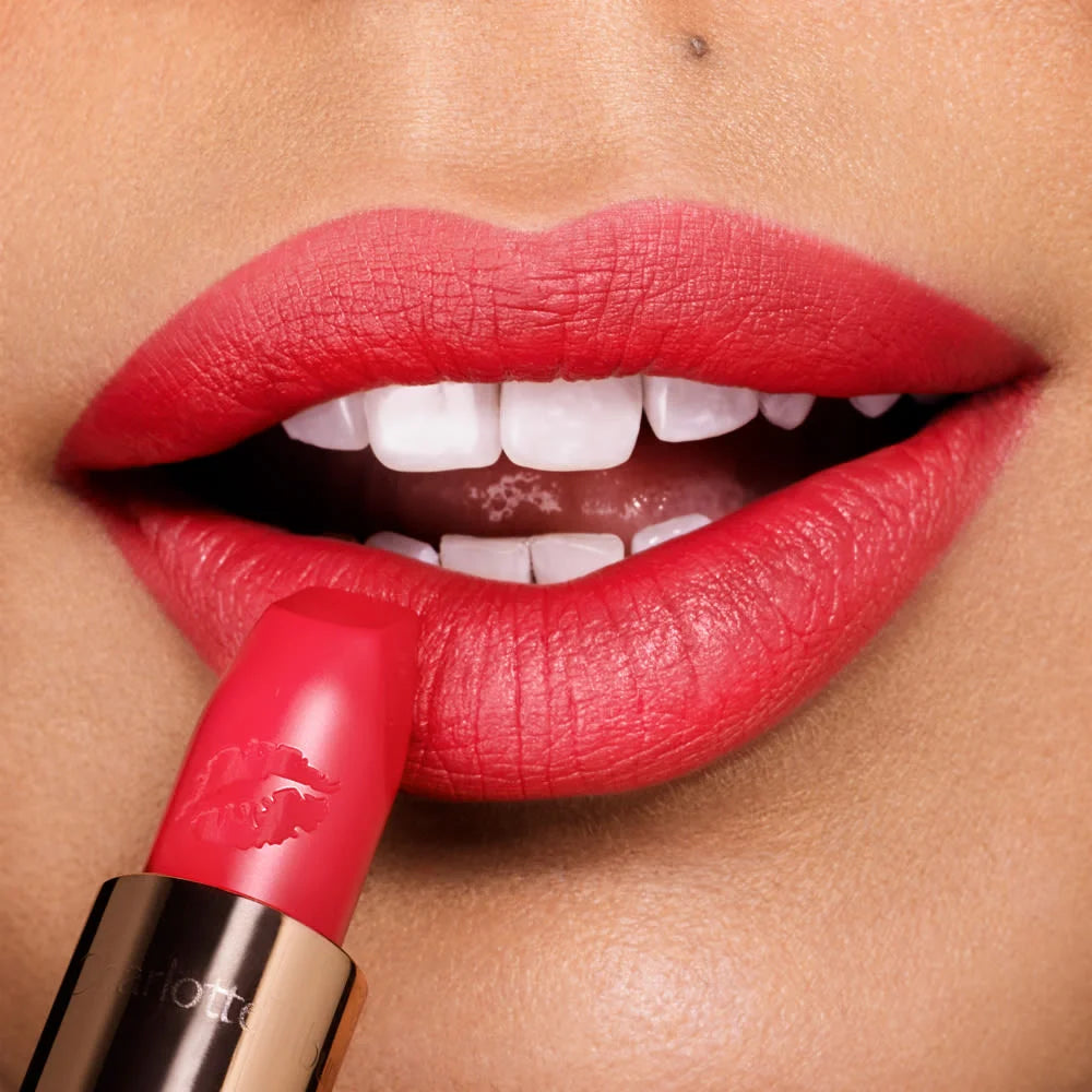 HOT LIPS