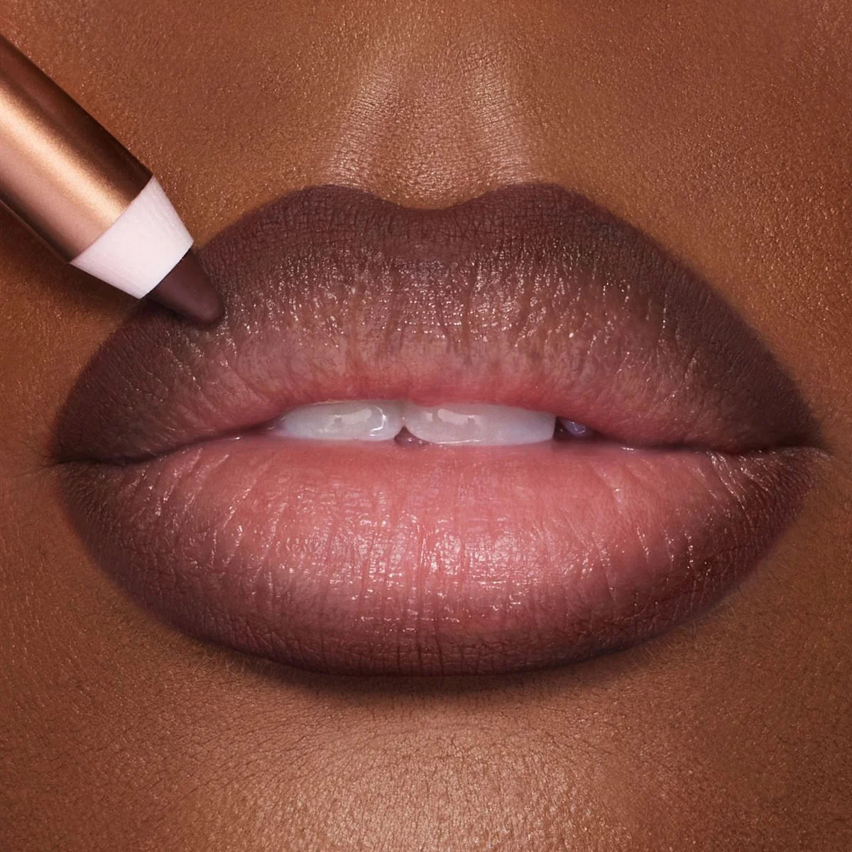 PILLOW TALK LOVE EFFECT LIP KIT