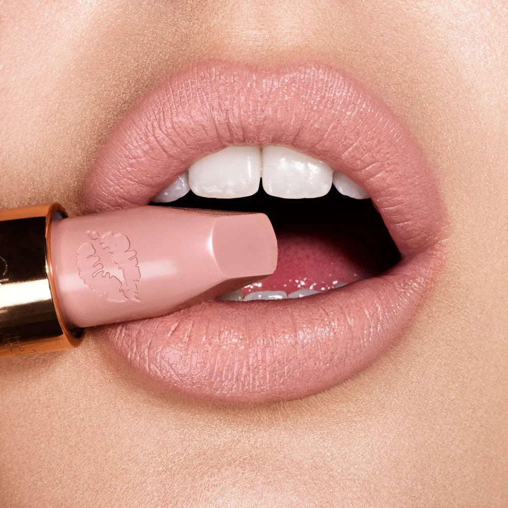 HOT LIPS