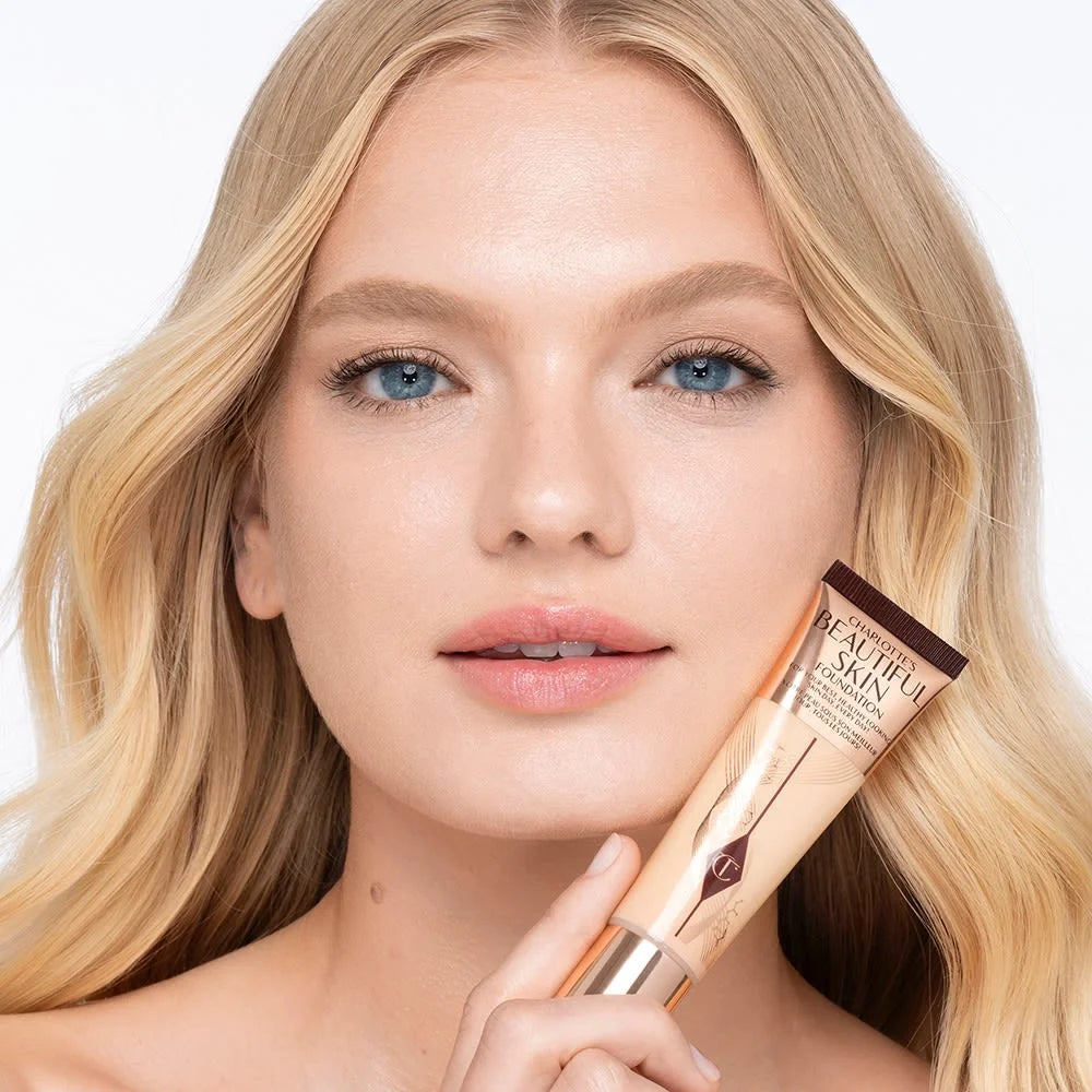 CHARLOTTE’S BEAUTIFUL, FLAWLESS LOOKING SKIN KIT