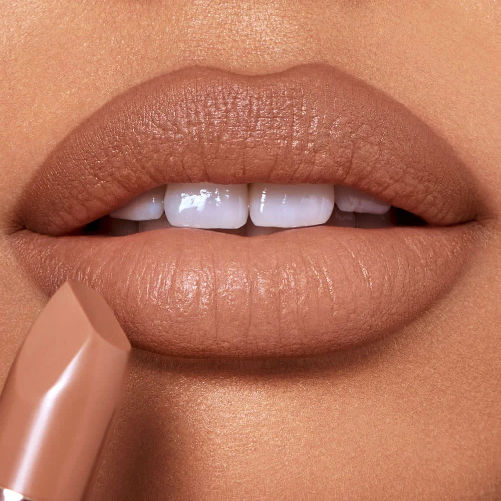 THE SUPER NUDES LIP KIT