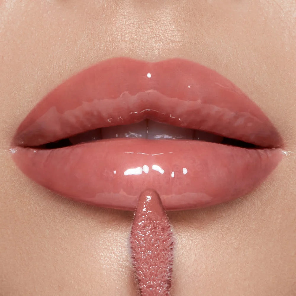 THE BEAUTY TRICKS OF THE STARS